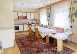 Stilbau Immobilien - Wohn- und Essbereich + Küche Stilbau Immobilien